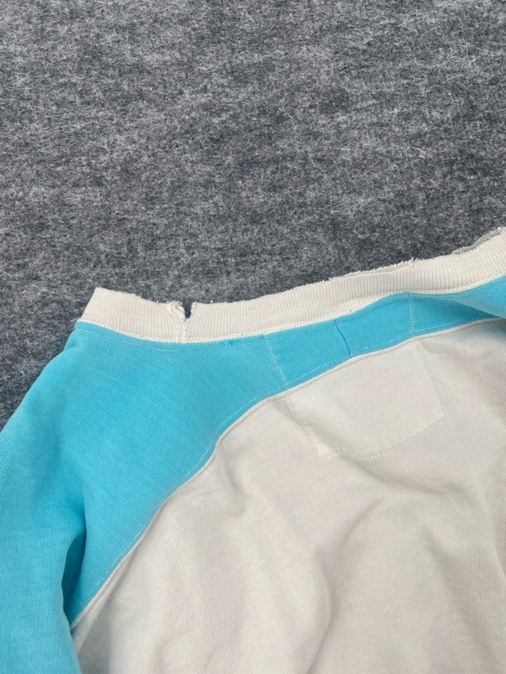 Crewneck Sweatshirt - White/Blue/Yellow - Picture 7 of 9